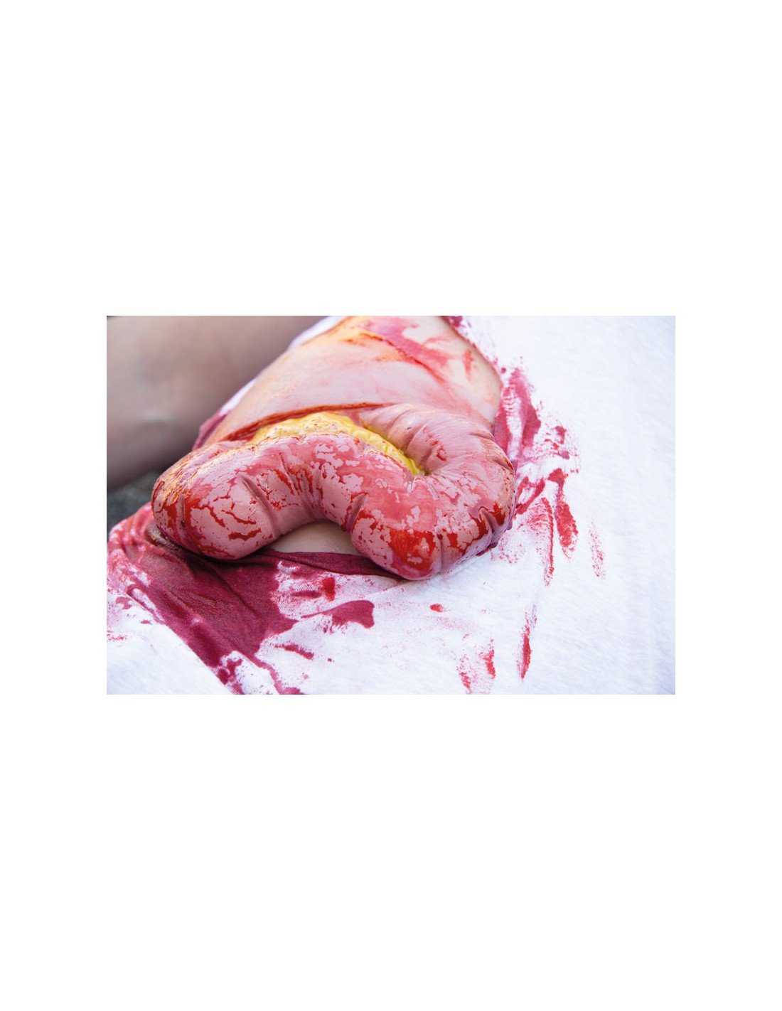 Moulage e simulazione di ferita... Moulage e simulazione di ferita...