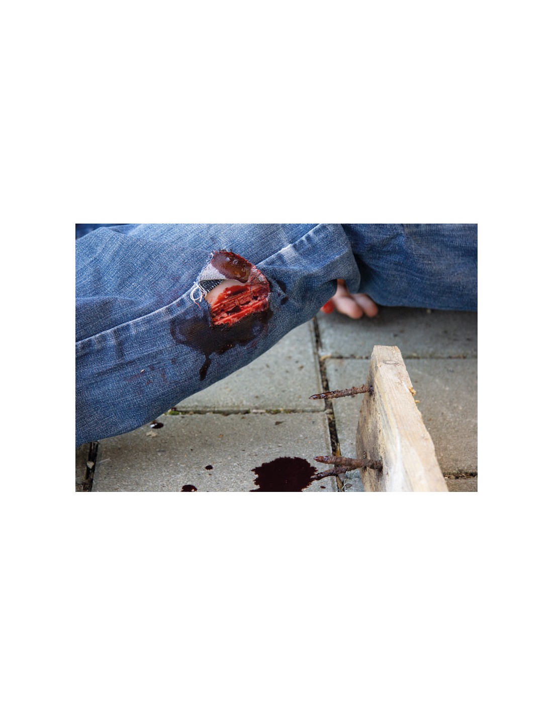 Moulage e simulazione di ferita arma... Moulage e simulazione di ferita arma...